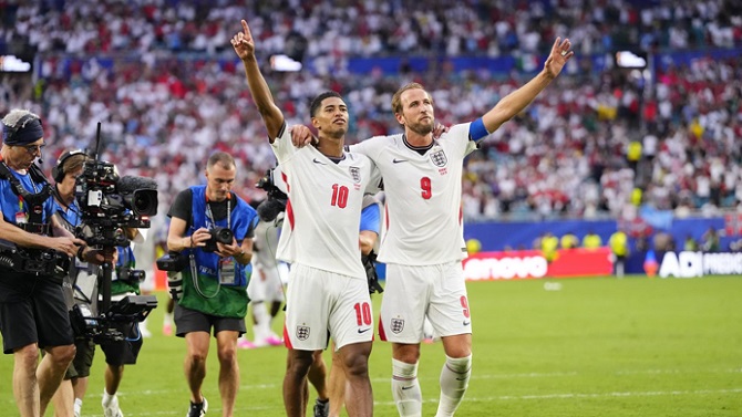 Bellingham considera a Harry Kane 