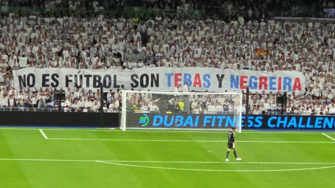 Tebas acusa al Madrid de alimentar la hostilidad contra él con la pancarta del Bernabéu