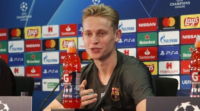 F: FC Barcelona F: FC Barcelona