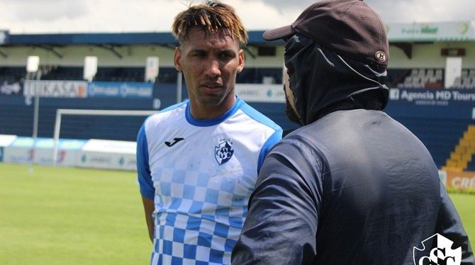 F: CS Cartagin&eacute;s