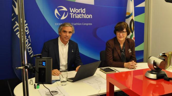 F: triathlon.org F: triathlon.org