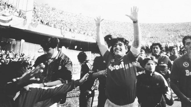 F: N&aacute;poles (Twitter)