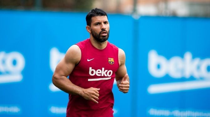 F: FC Barcelona F: FC Barcelona