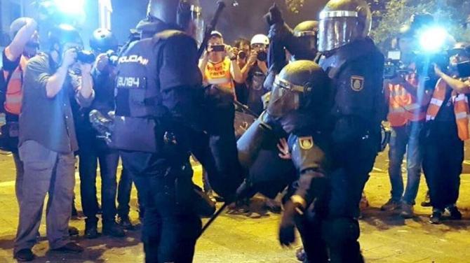 F. @CEP_CEPOLICIA F. @CEP_CEPOLICIA