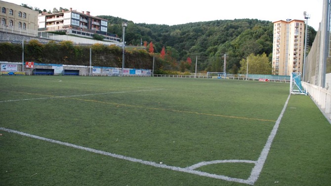 Campo de f&uacute;tbol C&eacute;sar Benito