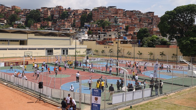F: Federaci&oacute;n Venezolana de F&uacute;tbol