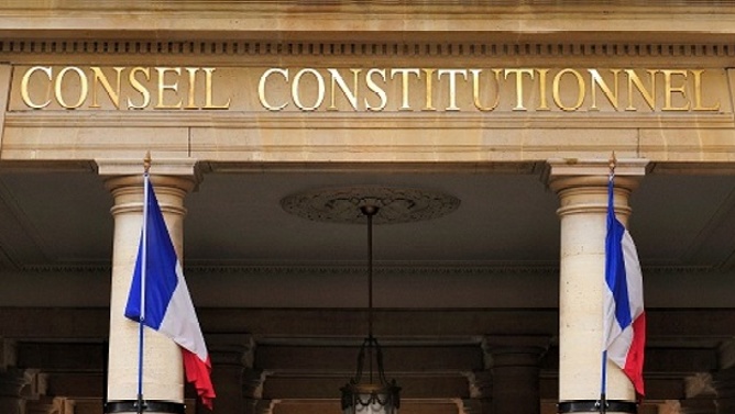 F. https://www.boutiquesdemusees.fr/fr/boutique/musees/conseil-constitutionnel/