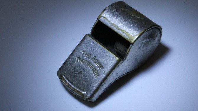 F: https://pixabay.com/photos/whistle-attention-warning-referee-2475470/