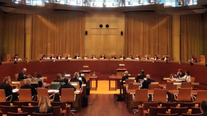 El TJUE no avala la Superliga pero exige normas de autorización objetivas a UEFA y FIFA