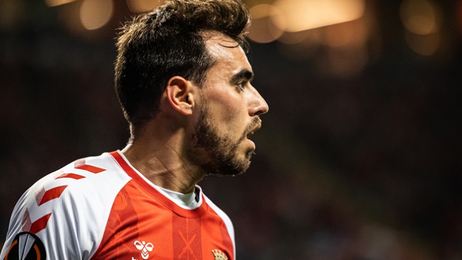 F: Shutterstock F: Shutterstock